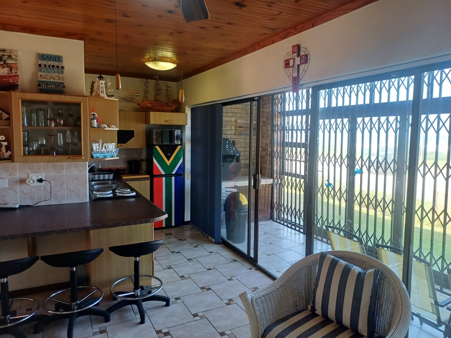 2 Bedroom Property for Sale in Jeffreys Bay Central Eastern Cape
